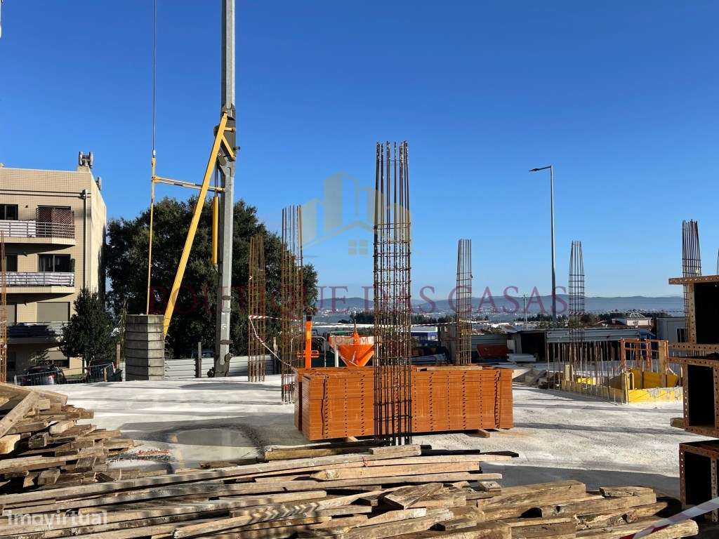 T1 próximo GaiaPark - Grande imagem: 4/13