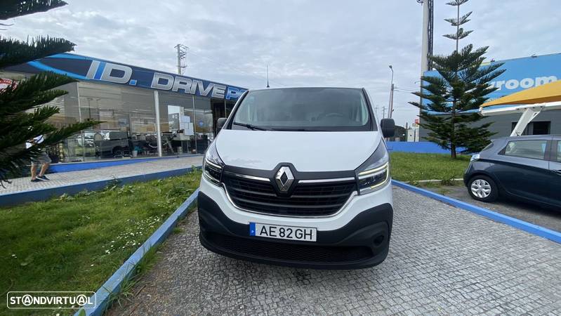 Renault Trafic 2.0 dCi L1H1 c/ Frio - 5