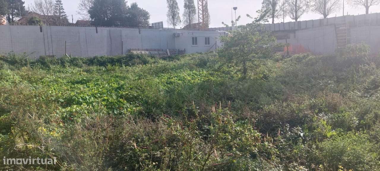 Terreno em Canidelo 680m2 Com viabilidade de Construção de Moradia - Grande imagem: 4/10