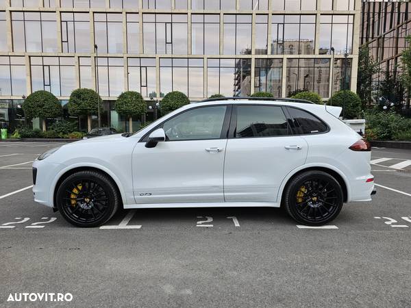 Porsche Cayenne 3.6 L GTS - 2