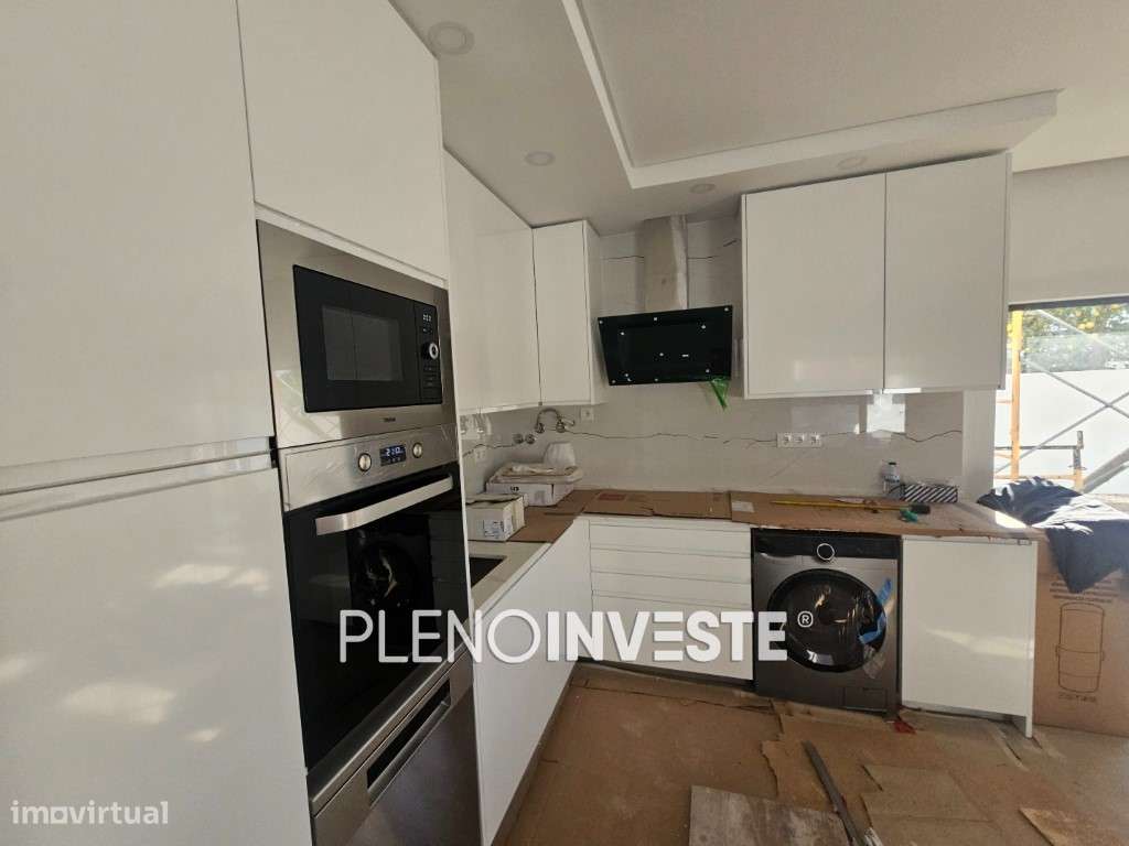 Moradia V3 com piscina Nova construção em Pinhal de Frades-4