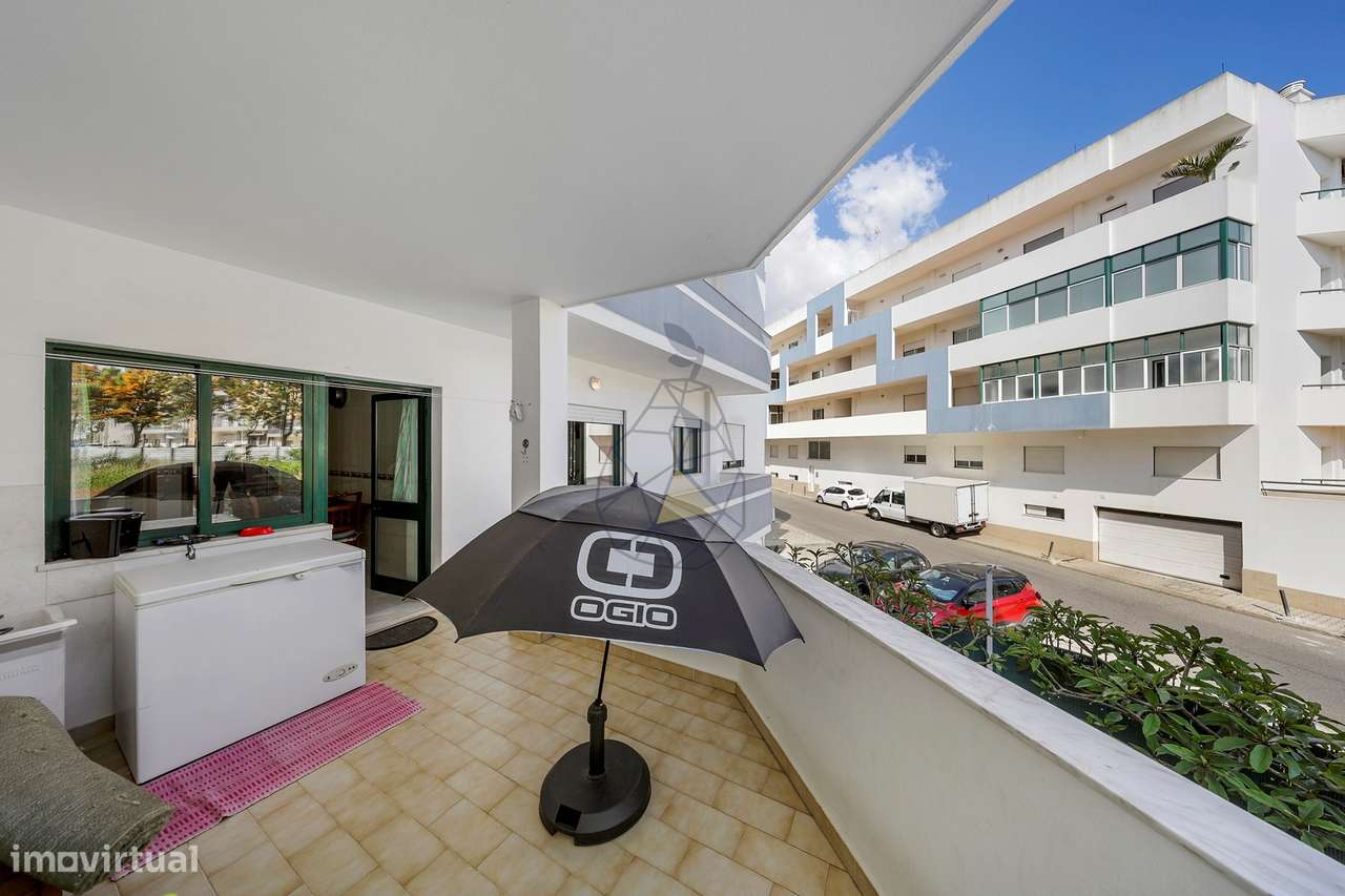 Apartamento T2 localizado a cerca de 600 metros da Praia em Quarteira-27