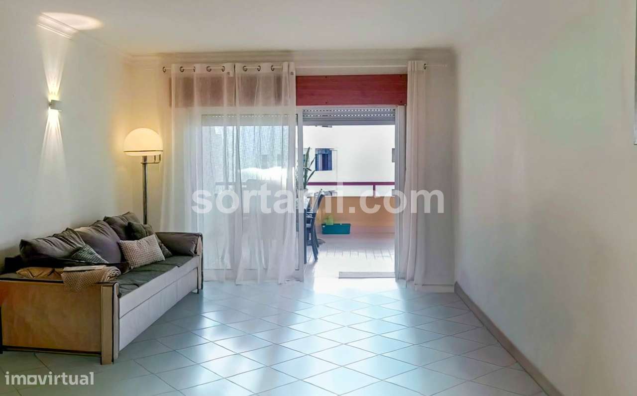 Apartamento T1 Venda em Quarteira,Loulé - Grande imagem: 3/18