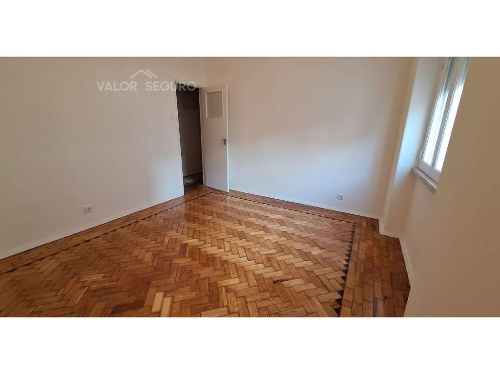 Apartamento T3 renovado em Alhandra - Grande imagem: 3/11