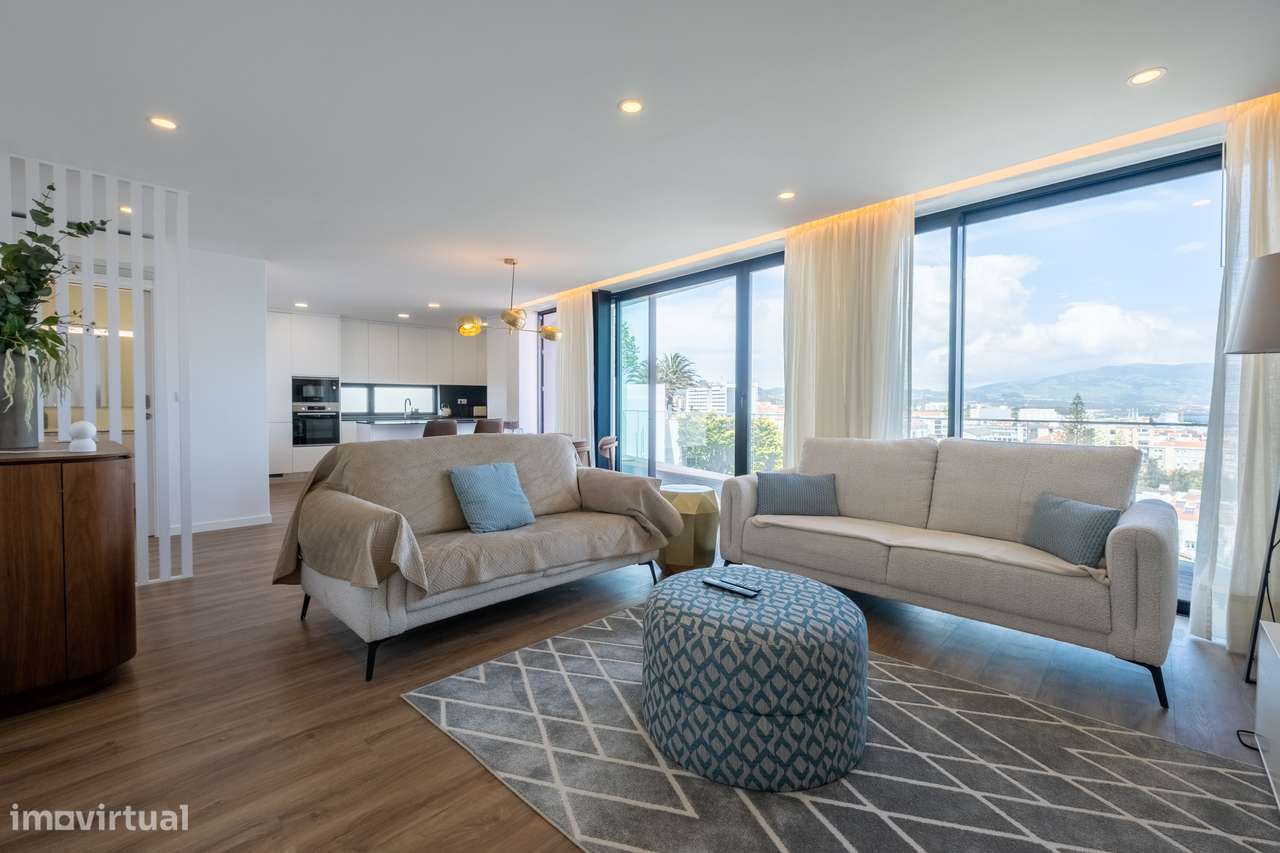 Penthouse T3 em São Pedro - Ponta Delgada-13