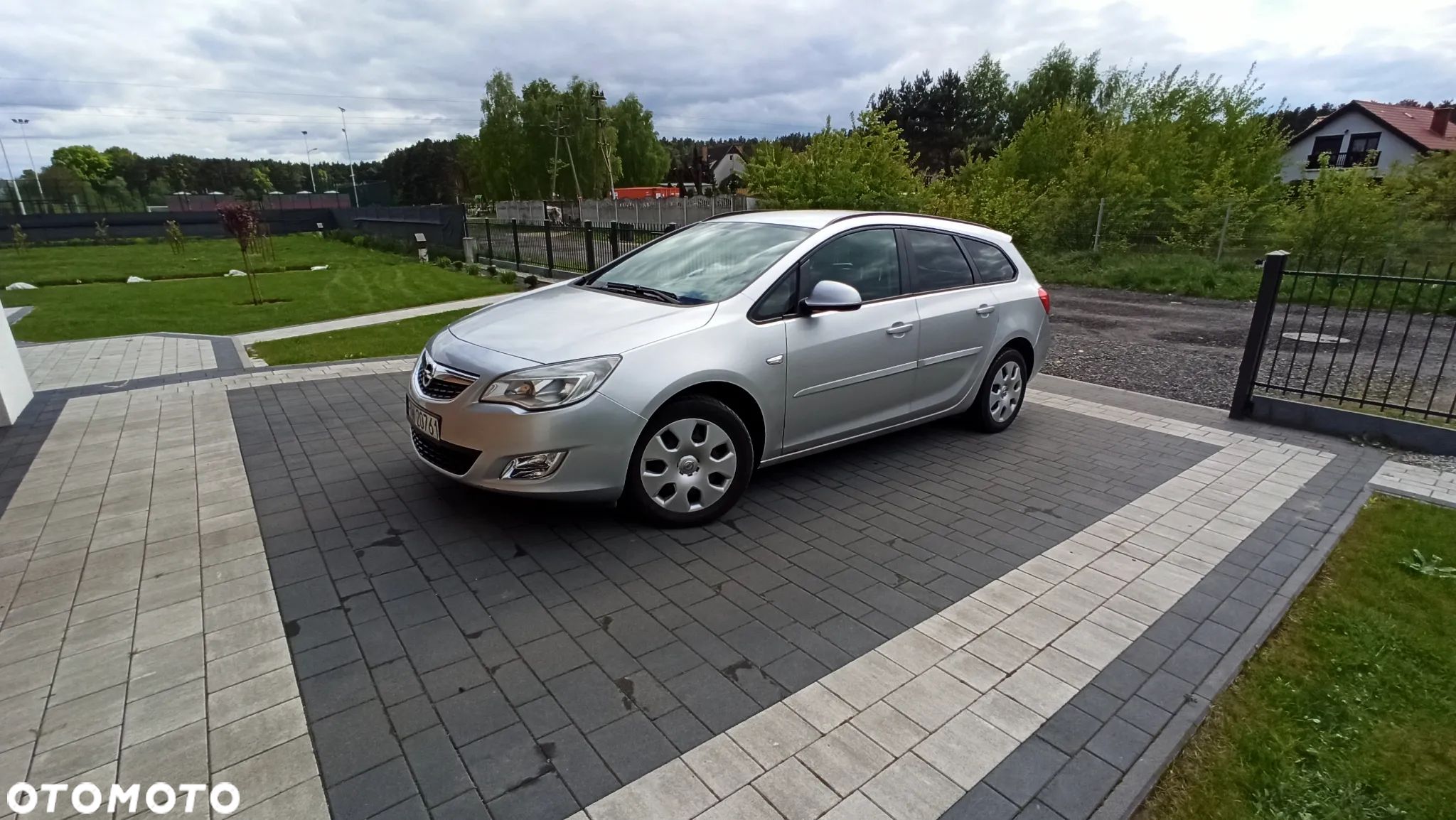 Opel Astra 1.3 CDTI DPF ecoFLEX Sports TourerStart/Stop Edition - 1