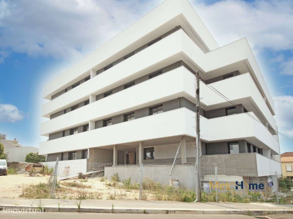 T3 com Terraço Novo - Último andar-32