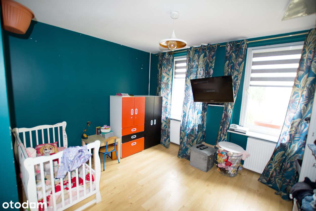 Przestronne 3-pokojowe mieszkanie z piwnicą blisko Term Rzymskich-4