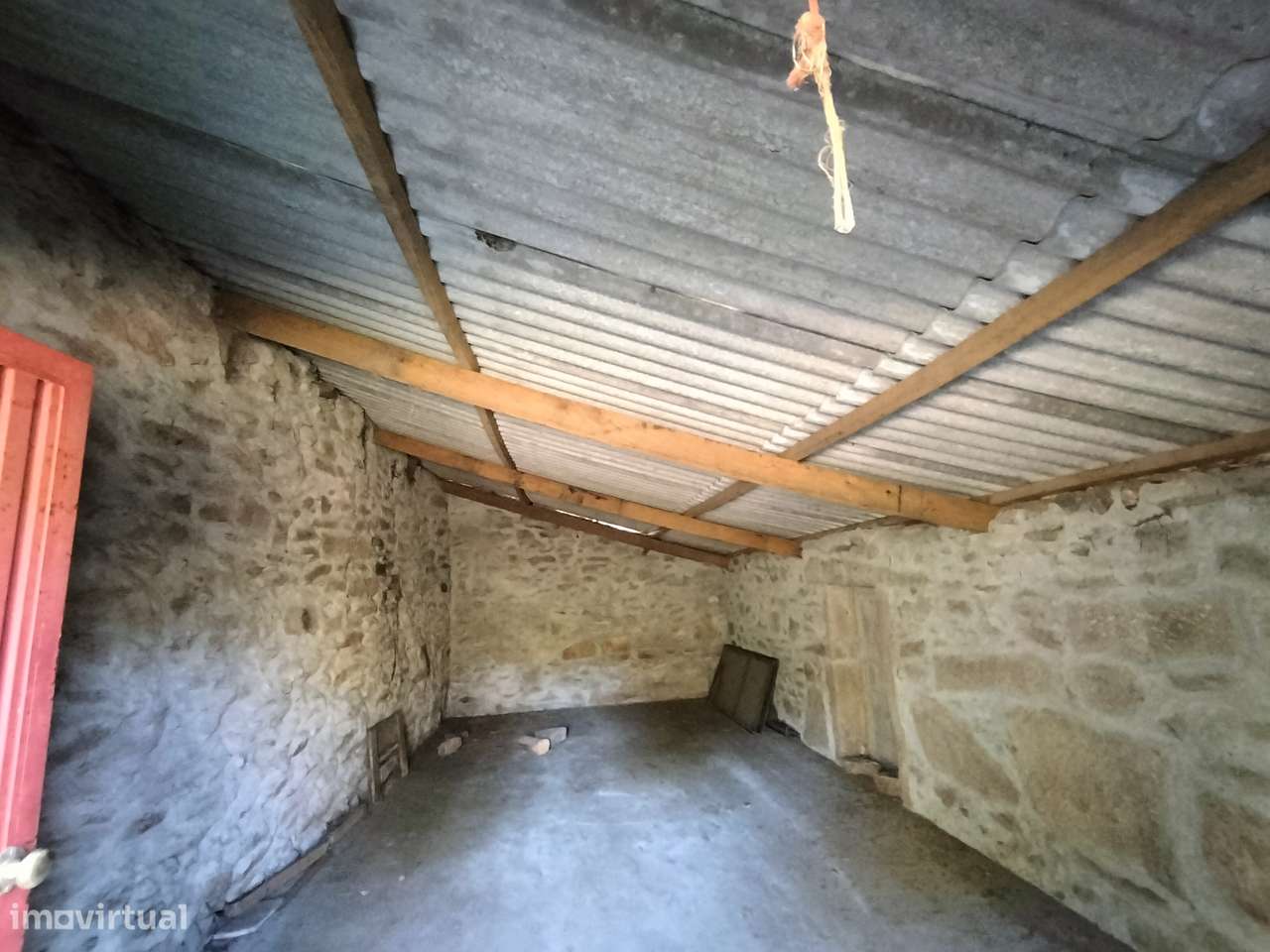 OPORTUNIDADE - QUINTA com frente privada de Rio-10