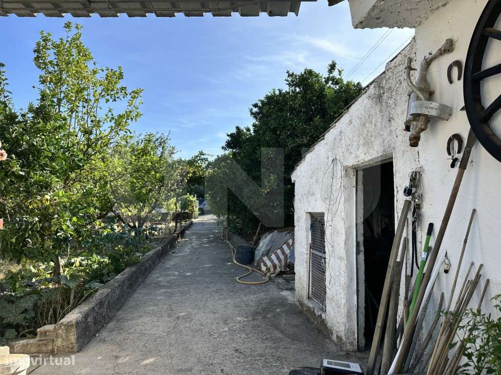 Moradia T3 com logradouro e anexo - Bairro do Espertim, Covilhã-42