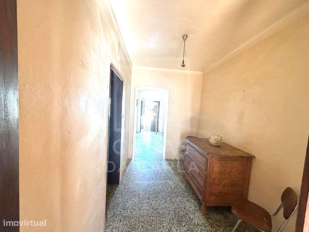 Moradia T2 com quintal em Cuba-11