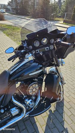 Harley-Davidson Touring Ultra Limited - 24