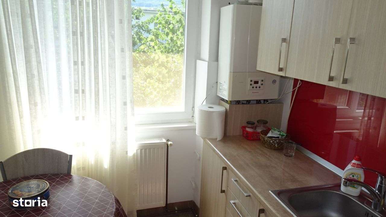 Vand apartament 2 camere in Deva, zona Al. Patriei, etaj 3, - Imagine principală: 2/11