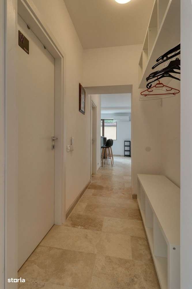 Vilă individuală- P+1+M | 19 camere | 400 mp utili/ 8 parcari-11