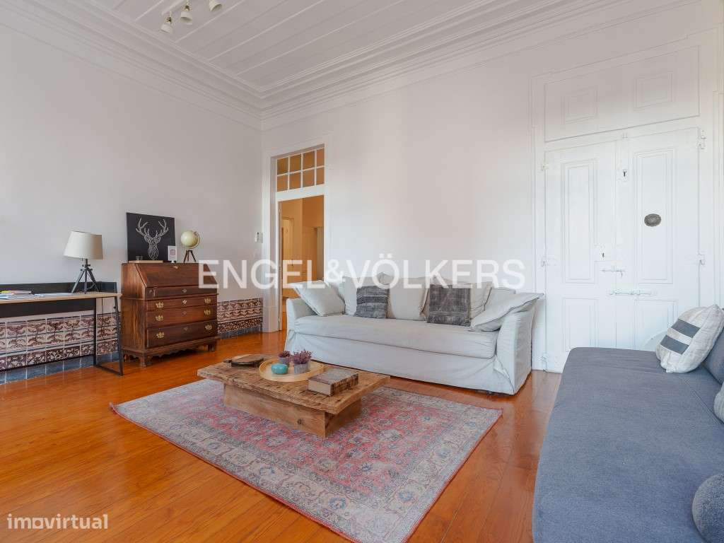 T2 nas Janelas Verdes - Grande imagem: 4/25