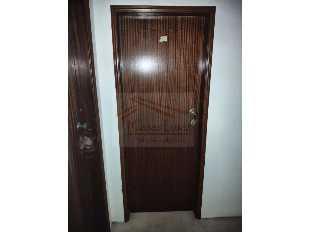 Apartamento T3 no Centro do Cadaval-19
