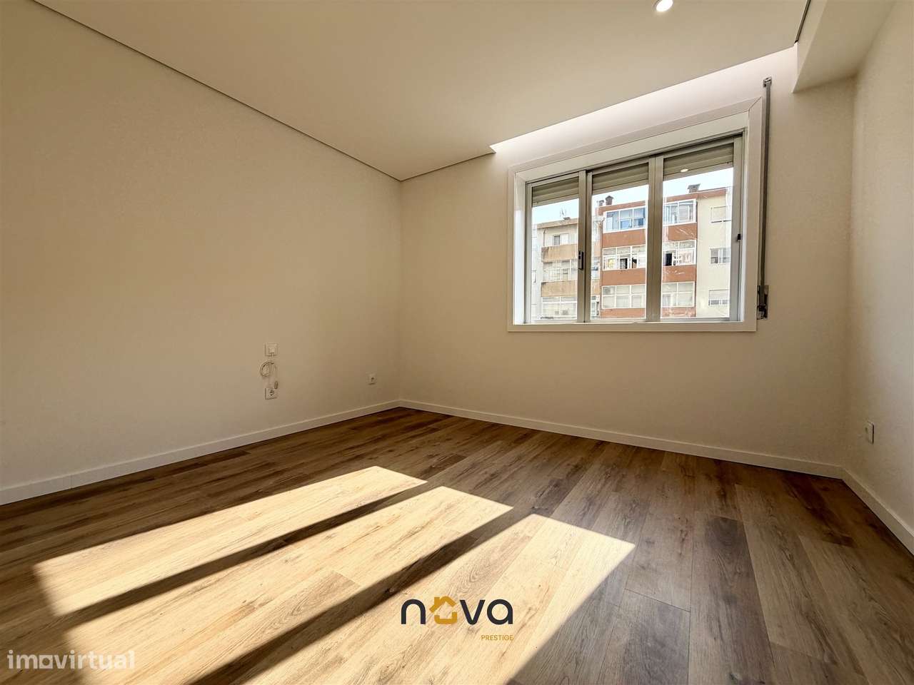 Apartamento T4 Totalmente Remodelado na Póvoa de Varzim-7