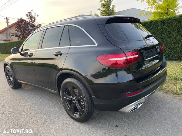 Mercedes-Benz GLC 220 d 4MATIC - 10