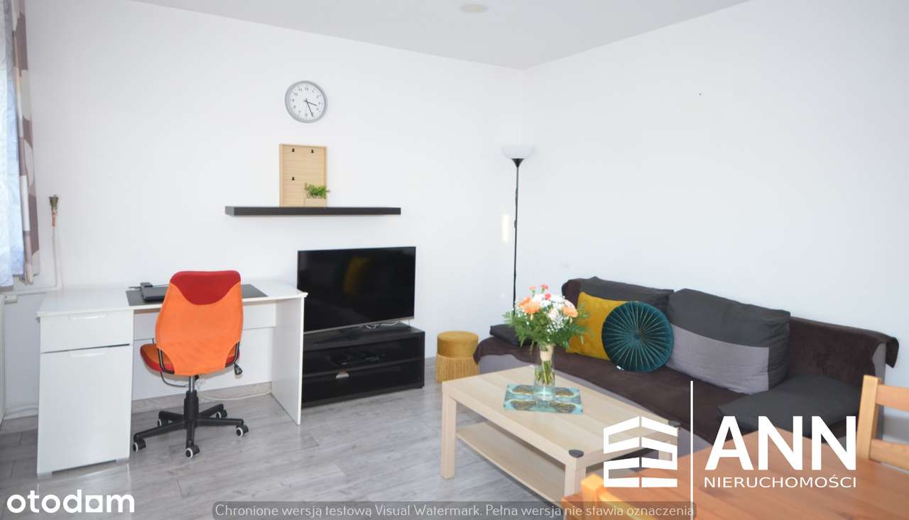 Komfortowe mieszkanie z balkonem na osiedlu Arki Bożka-3