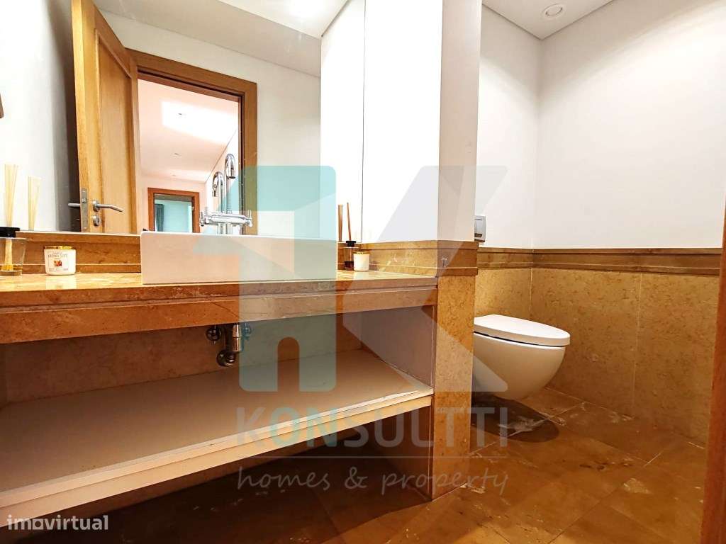 Moradia de luxo T4 com piscina no prestigiado condomínio fechado da...-11