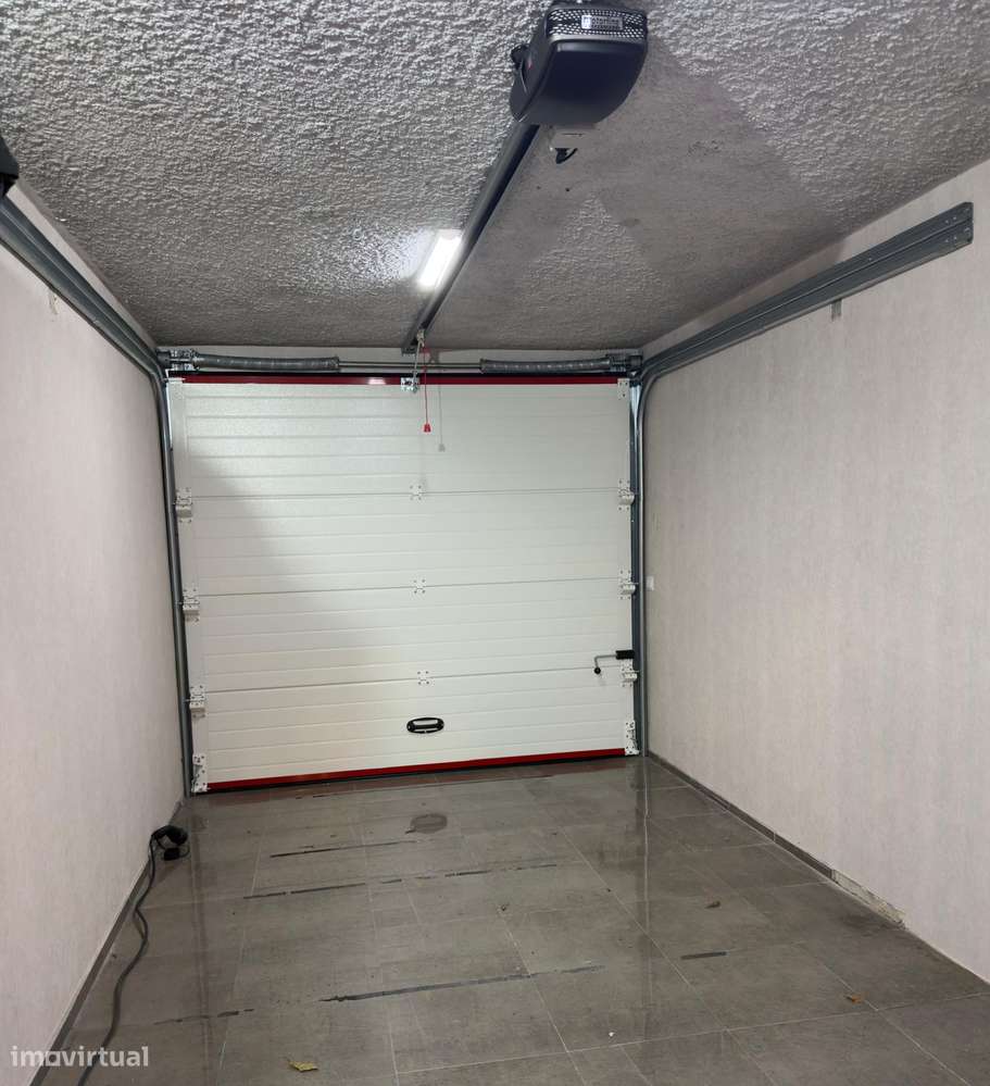 Apartamento T3 Duplex ao Monte dos Burgos-38
