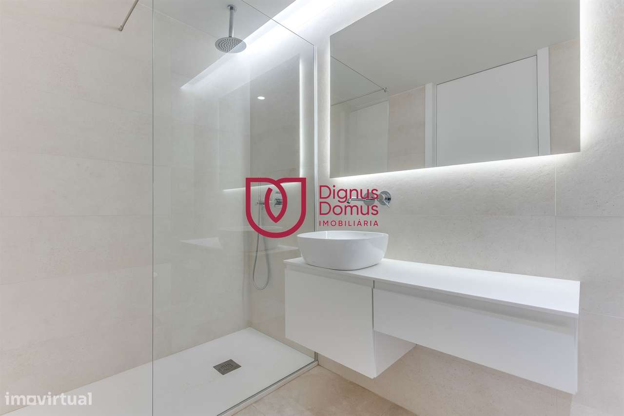 Apartamento T3 com 2 Lugares de Garagem — Centro de Gaia-26