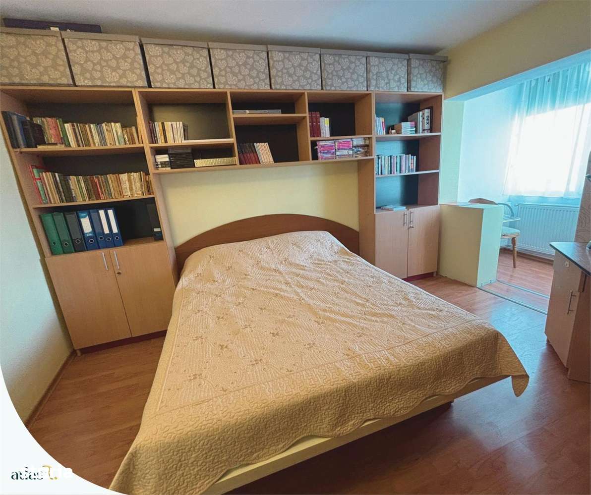 Apartament 3 camere  | 70 mp | etaj 4 | Nicolina | Bloc 1984-2