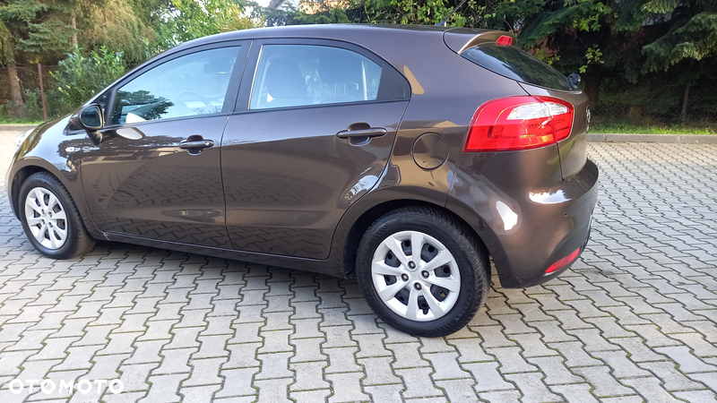 Kia Rio 1.2 Spirit - 6