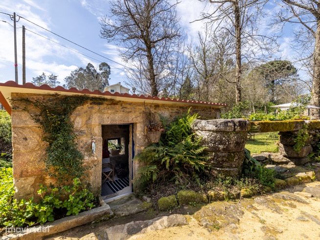 Vende-se Casa Mobilada - Braga - Moure-27