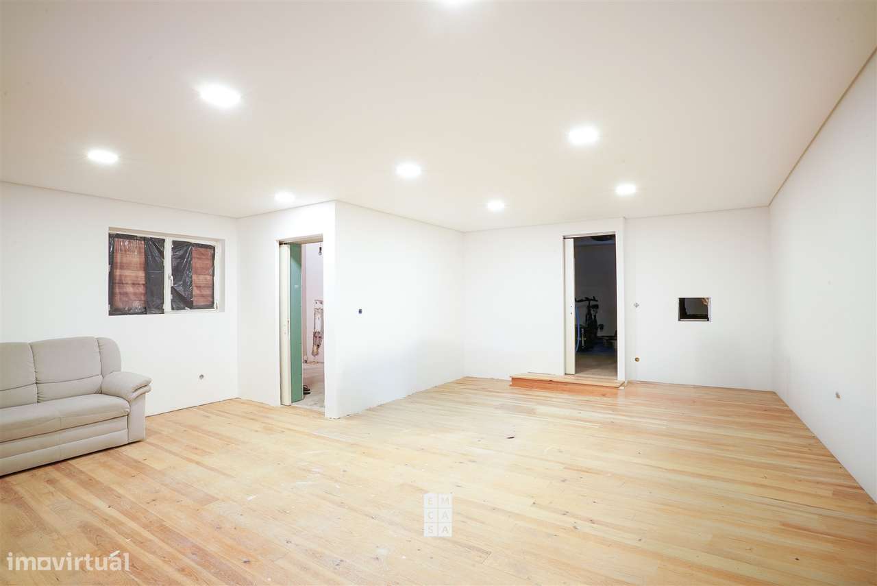 Moradia Isolada T3 Venda em Nogueira do Cravo e Pindelo,Oliveira de Az - Grande imagem: 4/28