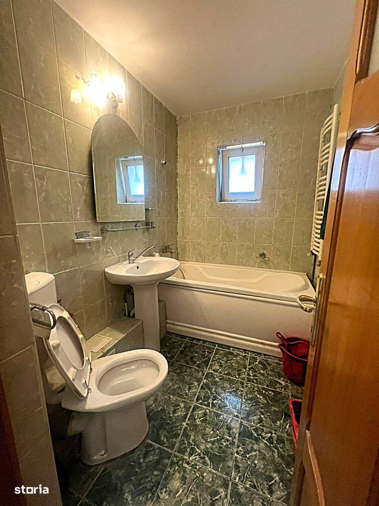 Apartament 3 camere decomandat, 71 mp – Canta, Str. Războieni-1