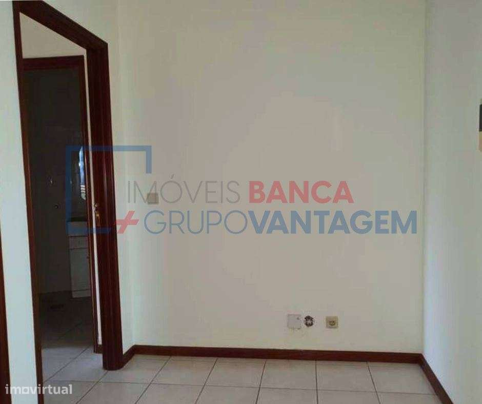 Apartamento, para venda, Vila Nova de Gaia - Oliveira do Douro - Grande imagem: 2/14