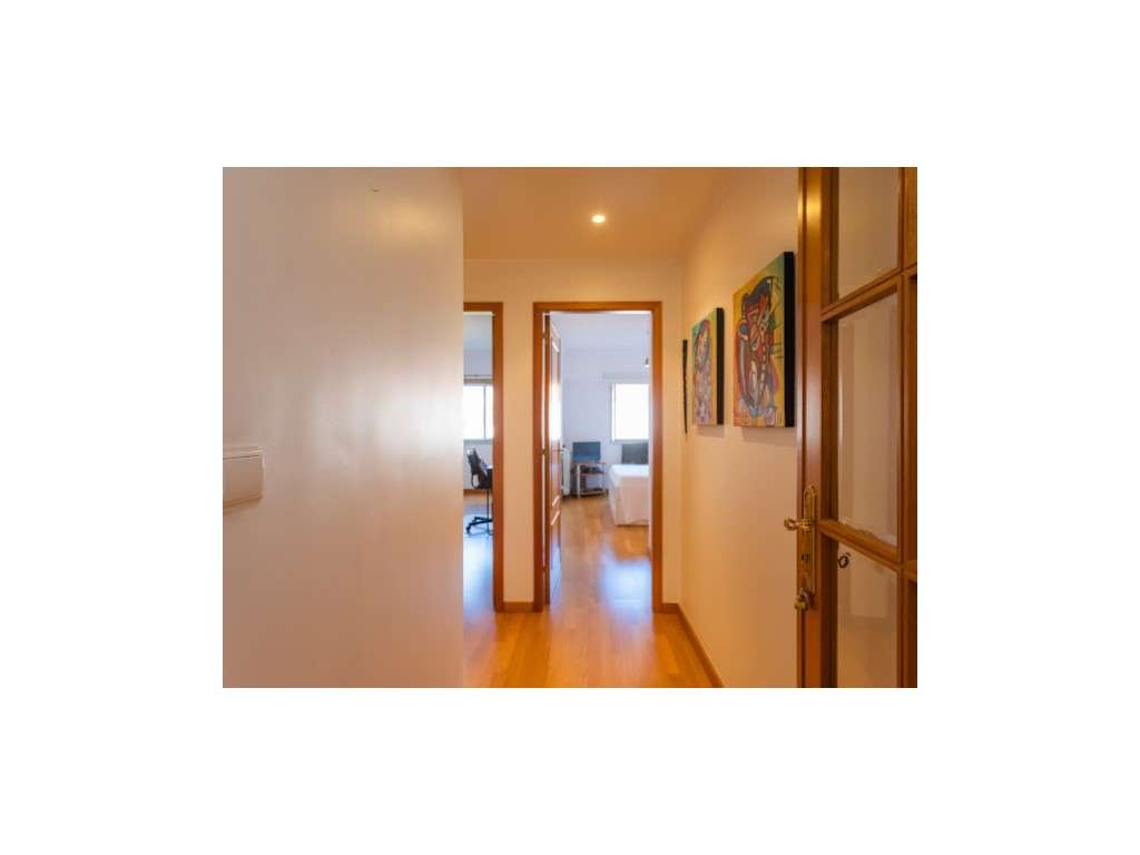 Excelente Apartamento T3 com 2 Lugares de estacionamento em Campina...-16