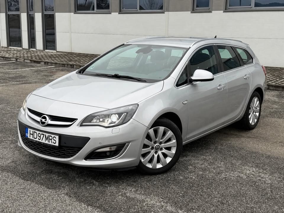 Opel Astra J [2009 - 2018] 2.0 CDTI DPF SportsTourer Edition 2014