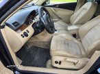 Volkswagen Passat Variant 2.0 TDI DPF DSG Highline - 13