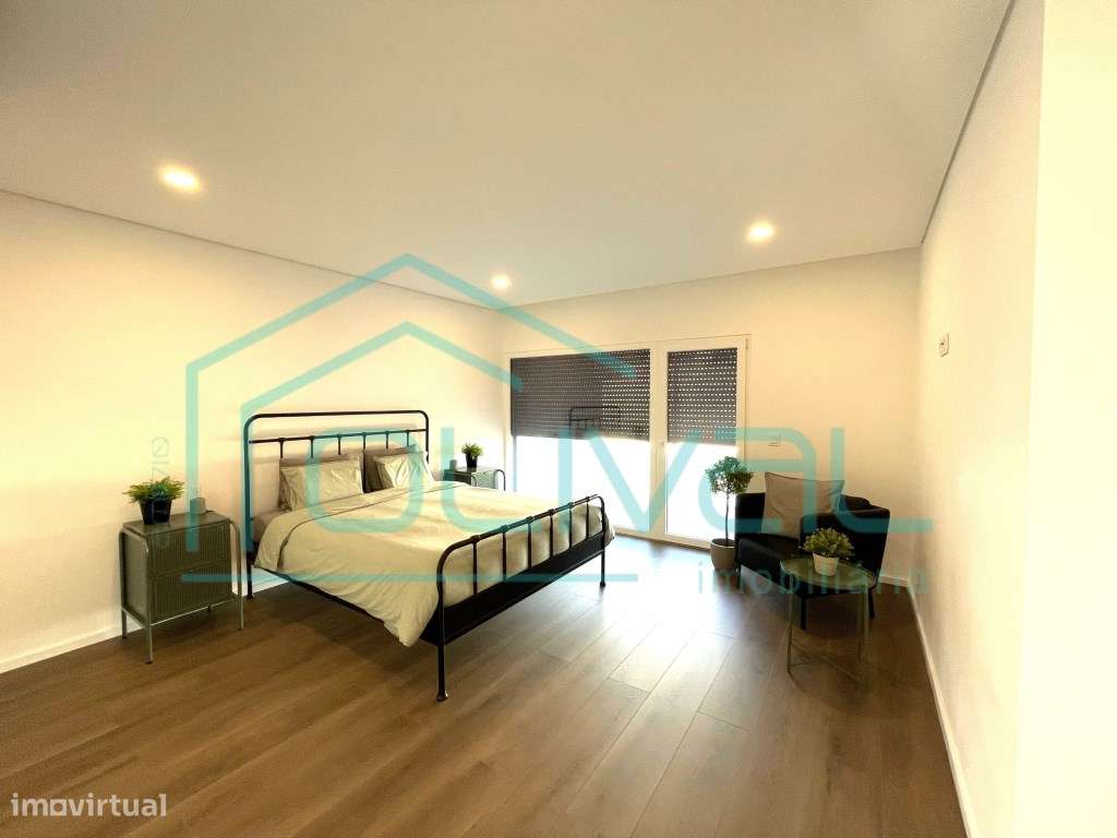 Moradia T3+1 Moderna com Piscina Privada - Conforto, Elegância e Fu...-17