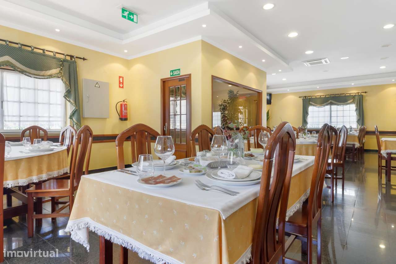 Restaurante, totalmente equipado, pronto a funcionar, Carregado - Grande imagem: 4/41