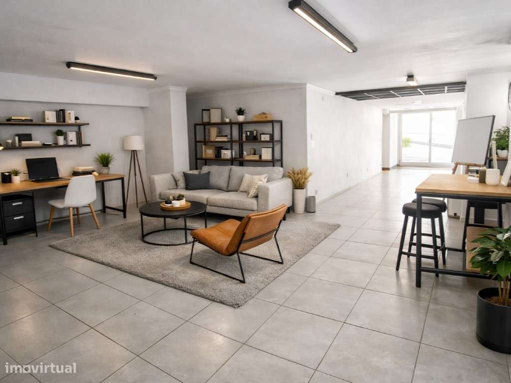 Espaço versátil com 125 m²: ideal para habitação ou serviços-25