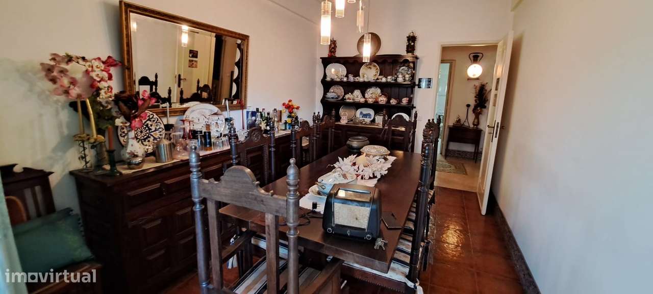 T3+1 | 110m2 | Av. 25 de Abril, Cacilhas | Com vista de Rio-12