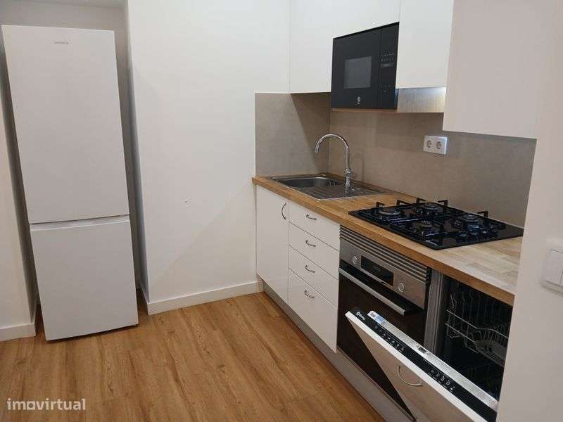 Apartamento em Campolide t1 +1 - Grande imagem: 4/8