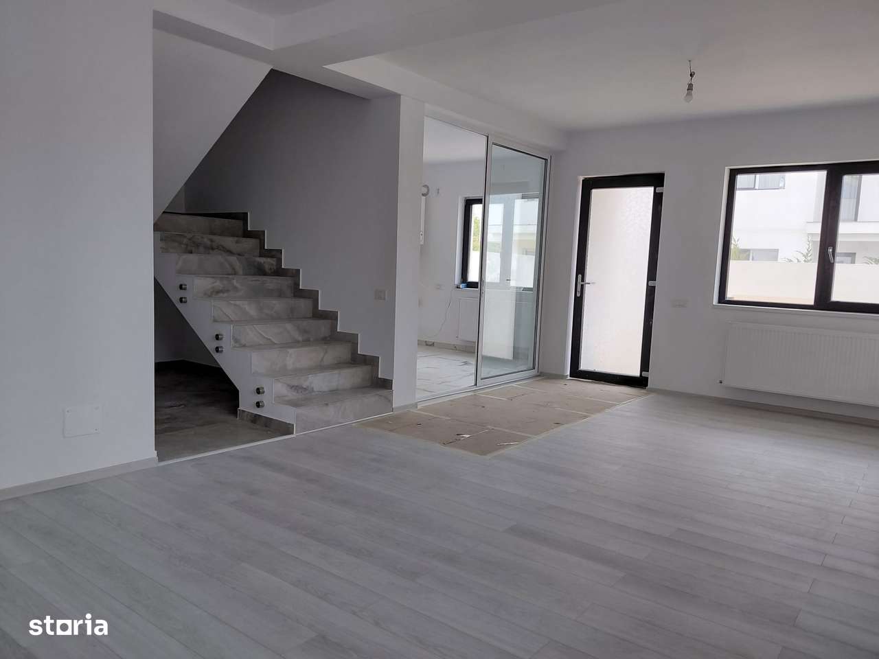Casa/ Vila Duplex/ P+1+M/ 7 camere/ Popesti-Leordeni-4