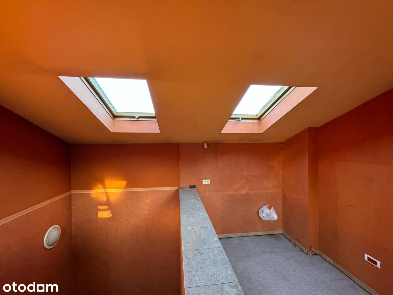 Junikowo Dom biurowo-magazynowy, duża działka 962m2, 750 000 zł-11