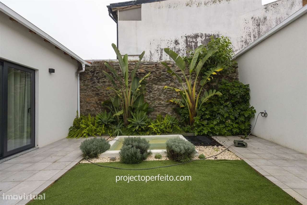 Moradia T4 Venda em Anta e Guetim,Espinho - Grande imagem: 2/24