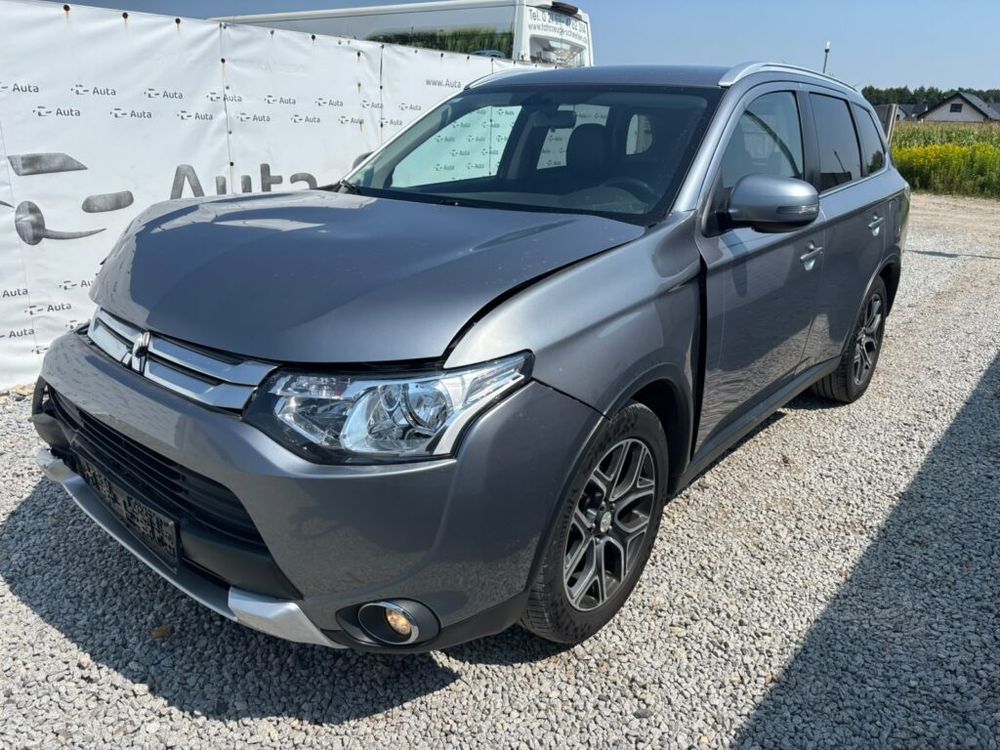 Mitsubishi Outlander III (2012-2022) 2.2 DI-D 4WD Automatik Invite 2015
