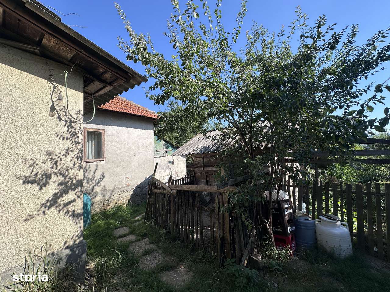 De vanzare: casa in inima unei superbe zone de deal, Valeni-Dambovita-4