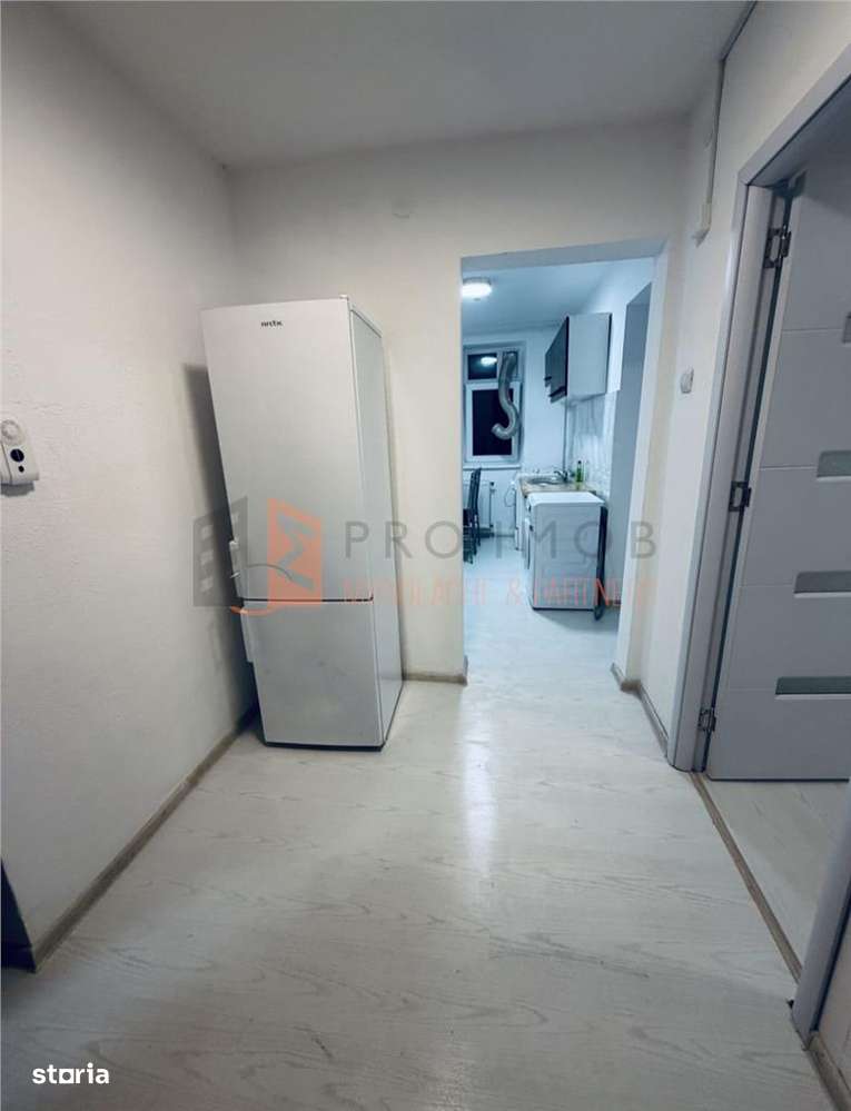 Apartament 2 camere cf 1 decomandat zona Crang - Imagine principală: 4/5