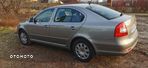 Skoda Octavia 1.4 TSI Ambition - 6