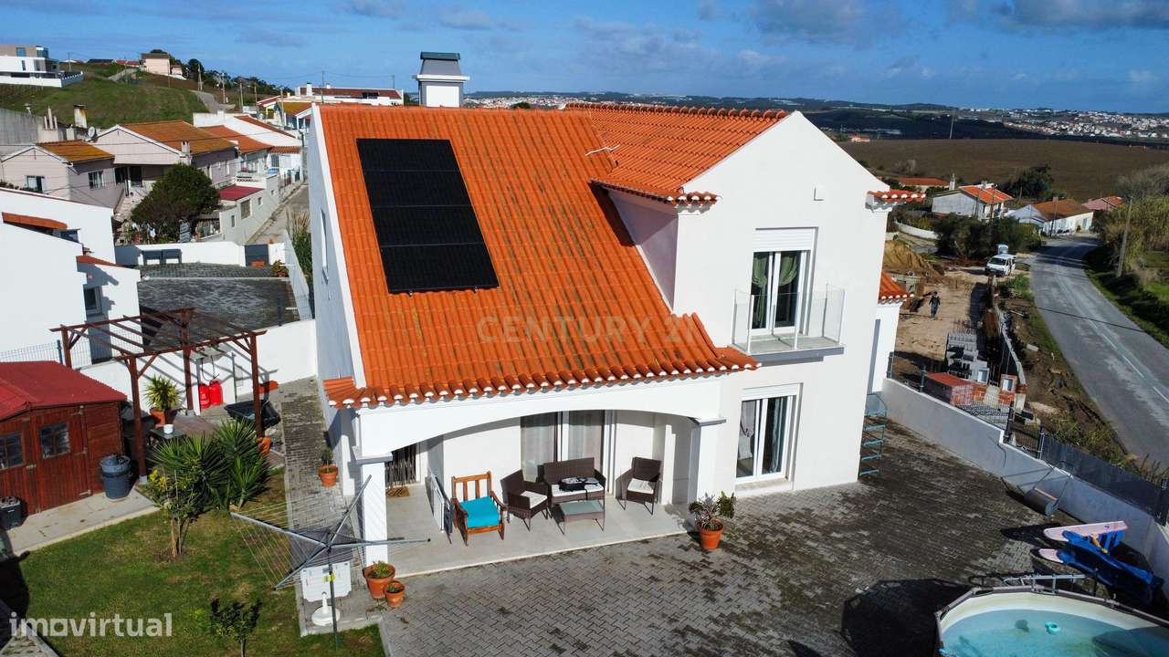 Moradia com Jardim e Excelente Exposição Solar no Bonabal - Torres Ved - Grande imagem: 4/38