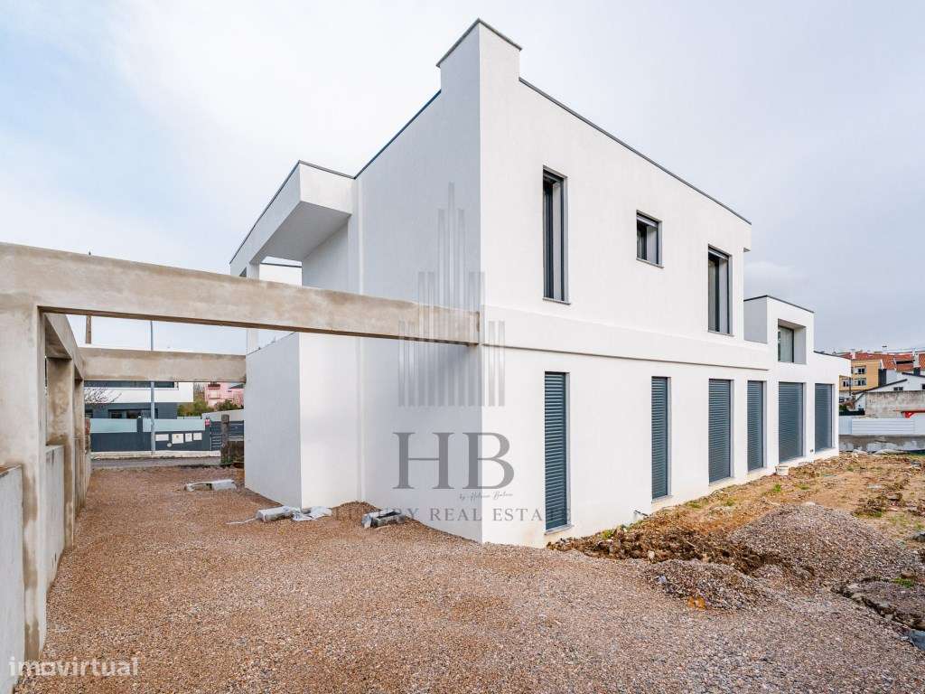 Moradia T3 com Piscina | Abrunheira |Sintra-45