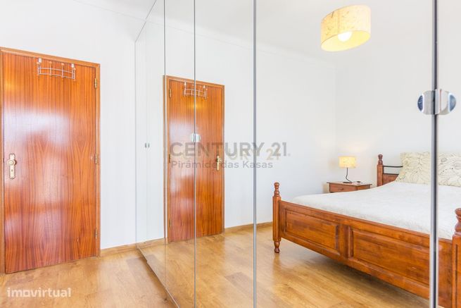 Quinta do Conde - Moradia Geminada de 4 assoalhadas com garagem-13
